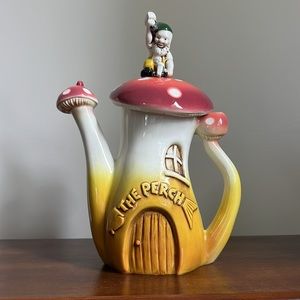CARDEW DESIGN 2002 🍄 Mushroom Ceramic “The Perch” Tea Pot